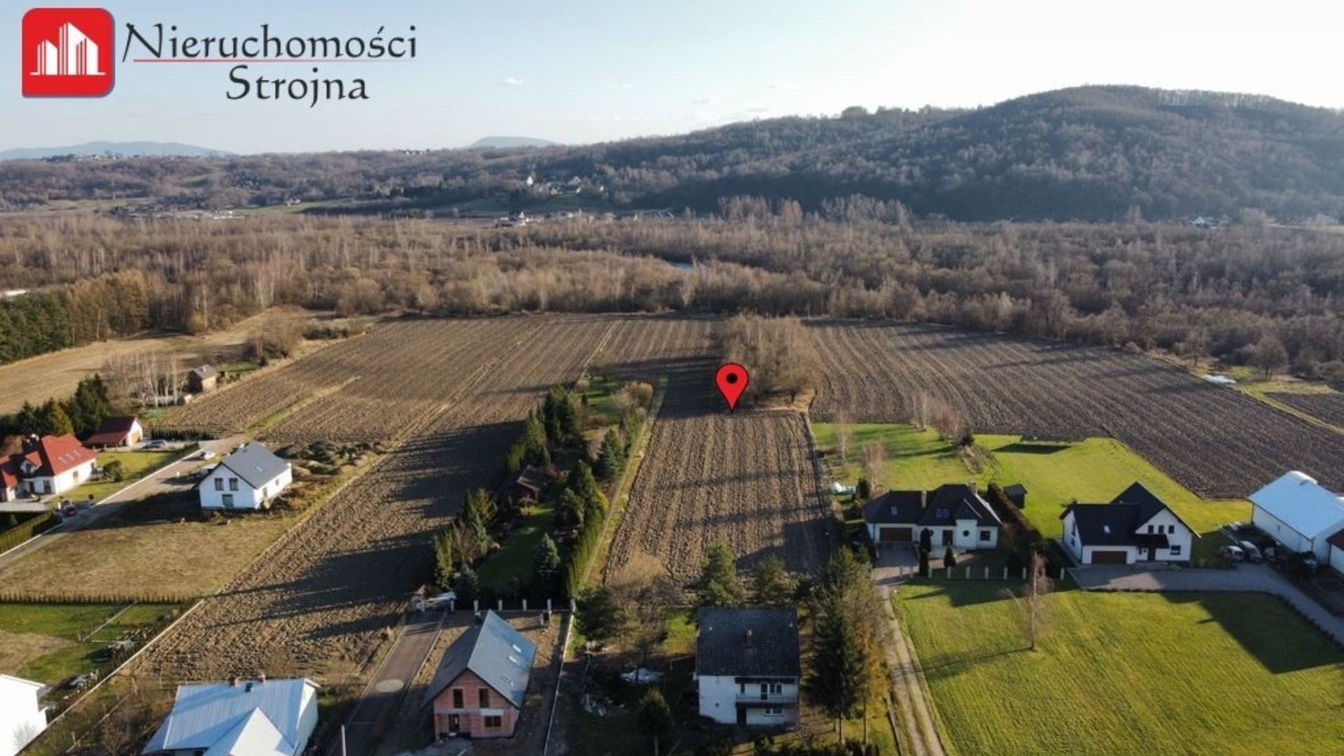 Działka na sprzedaż