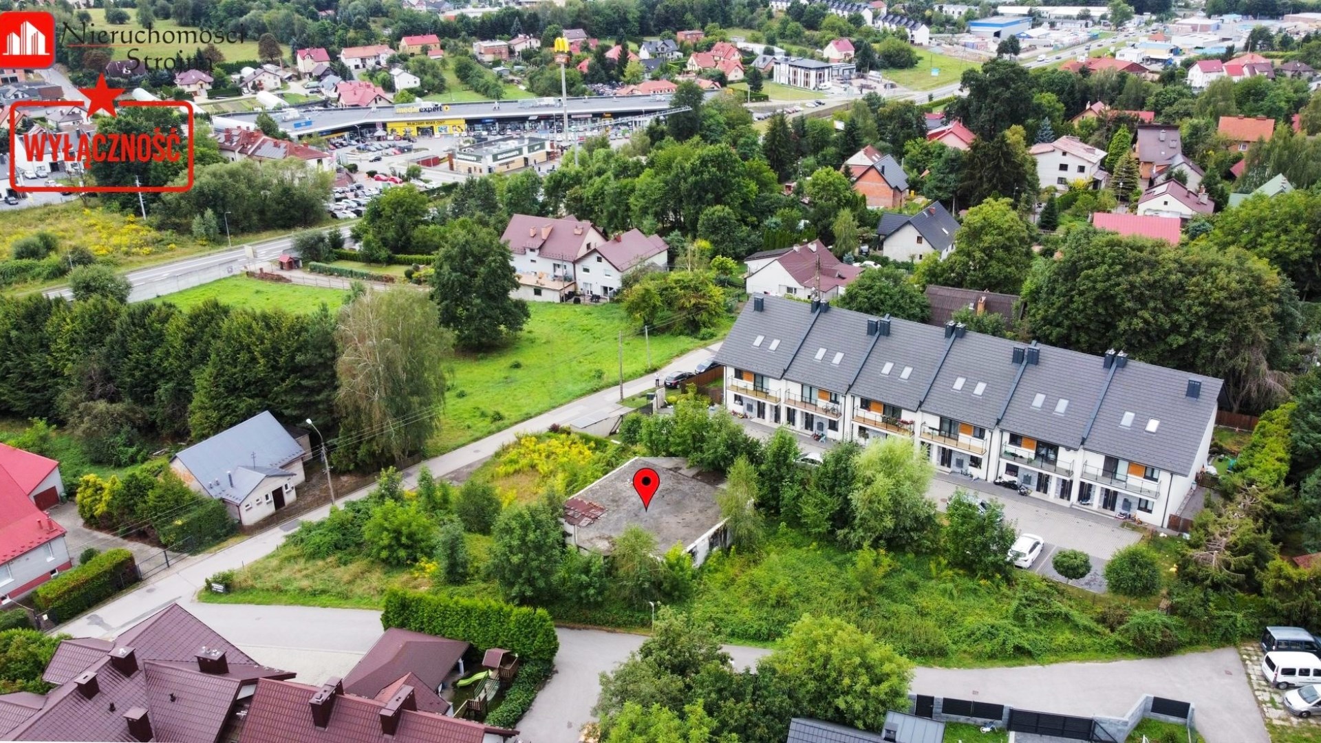 Działka budowlana - Blisko centrum.